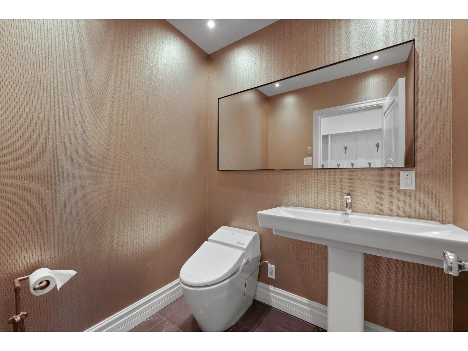 258 Rue Einstein Property Photo 39
