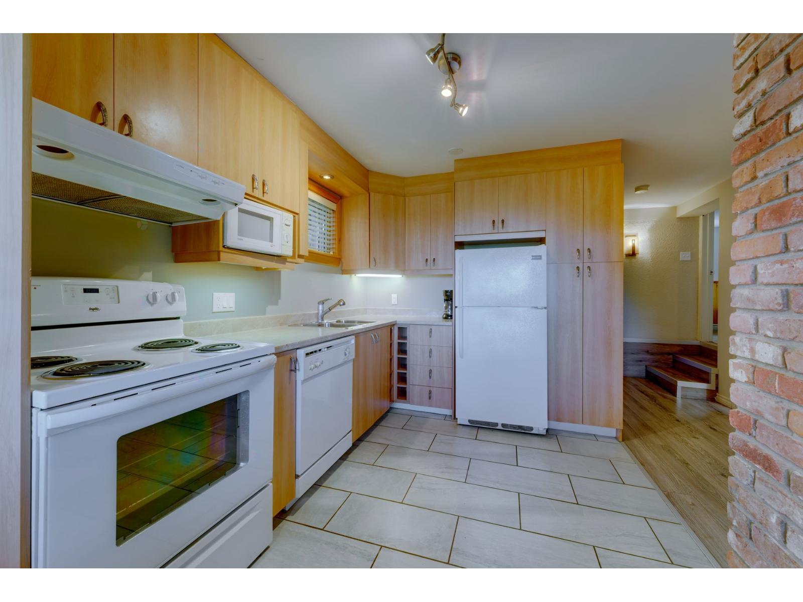 393-395 Rue Maple Property Photo 7