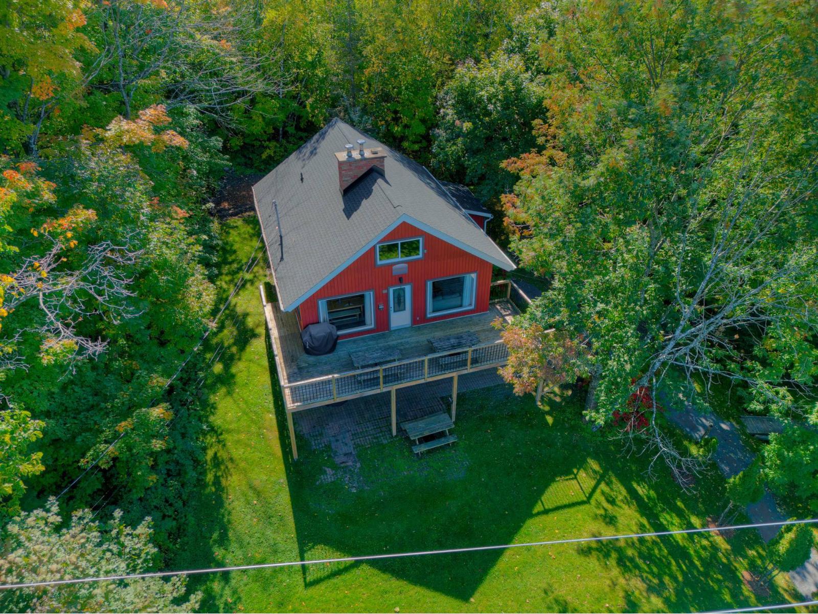 393-395 Rue Maple Property Photo 34