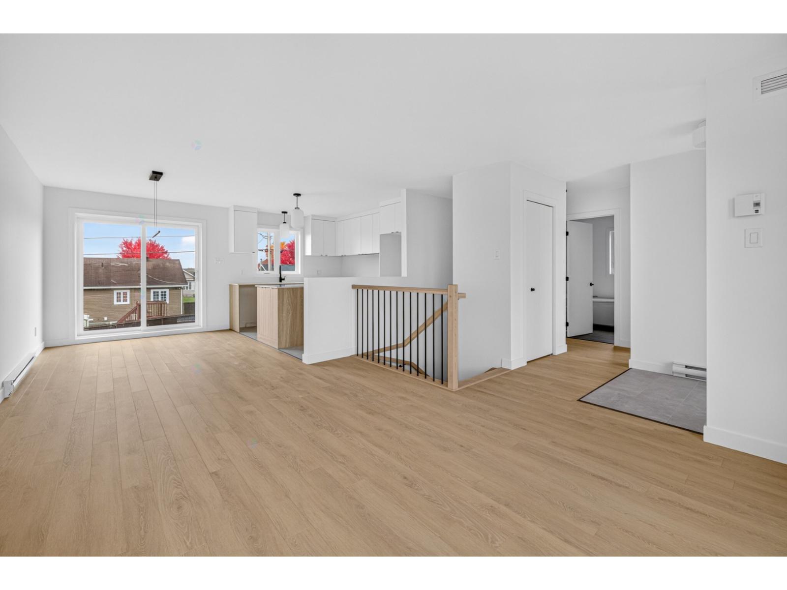 1236 Av. Lambert Property Photo 15