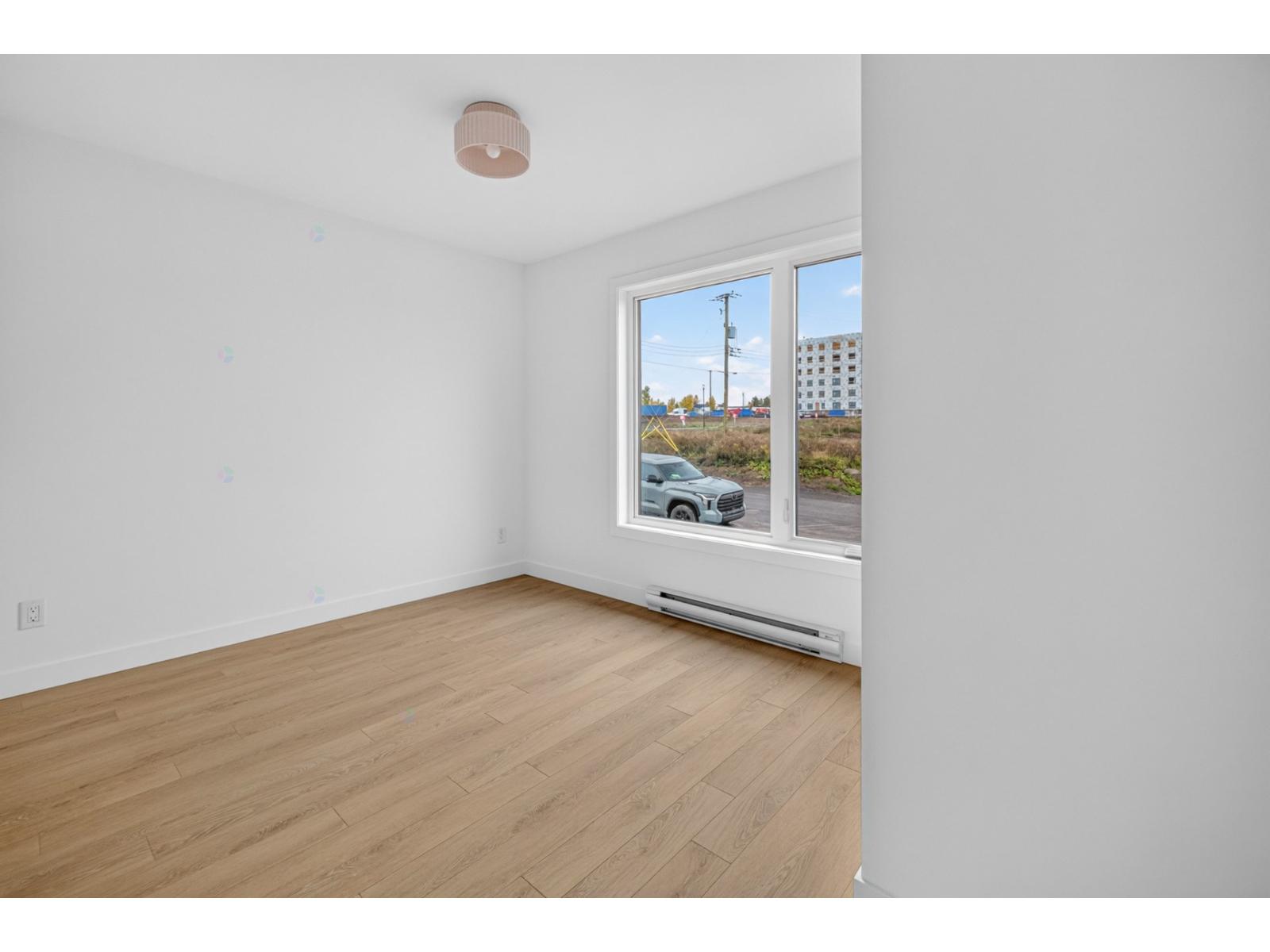 1236 Av. Lambert Property Photo 17