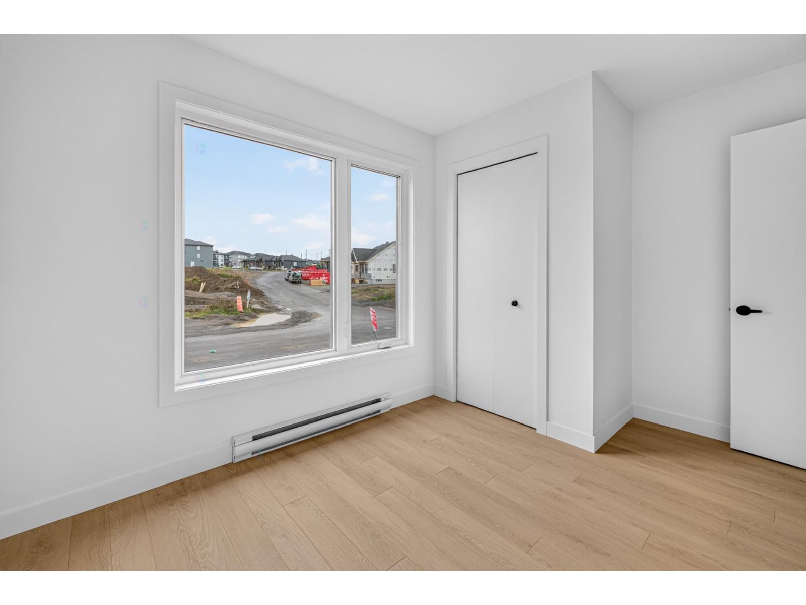 1236 Av. Lambert Property Photo 18