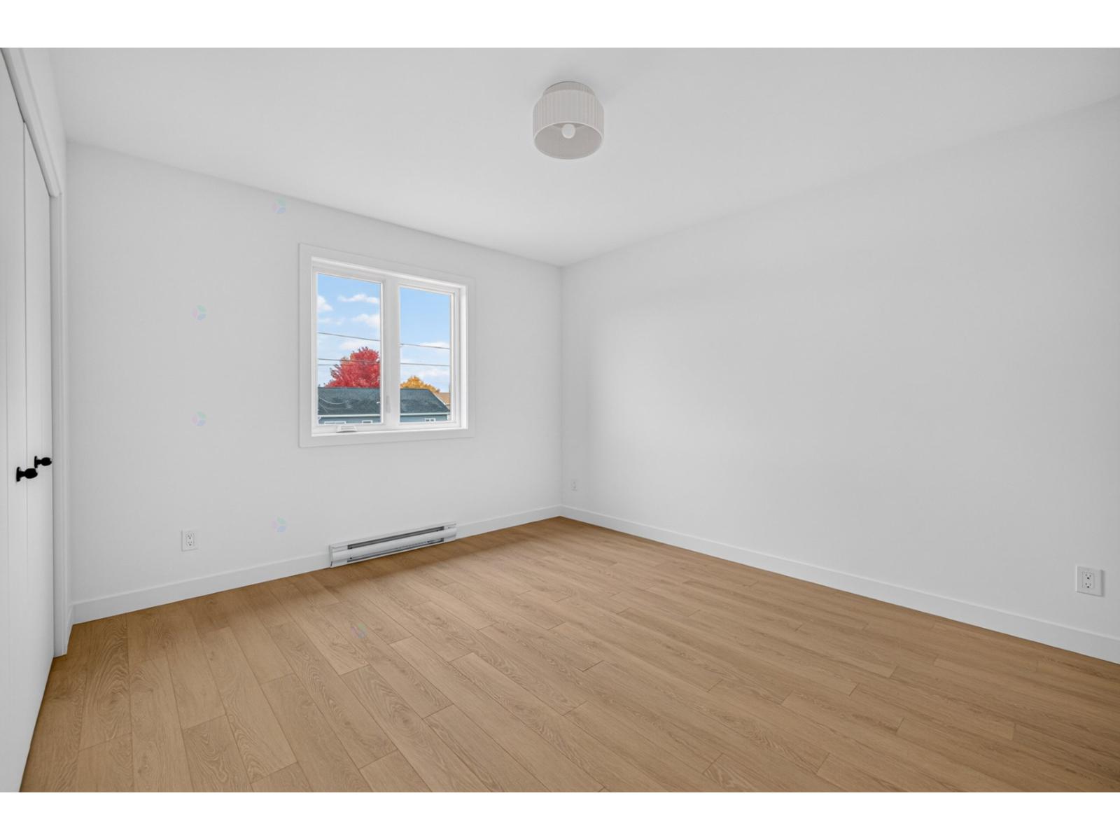 1236 Av. Lambert Property Photo 21