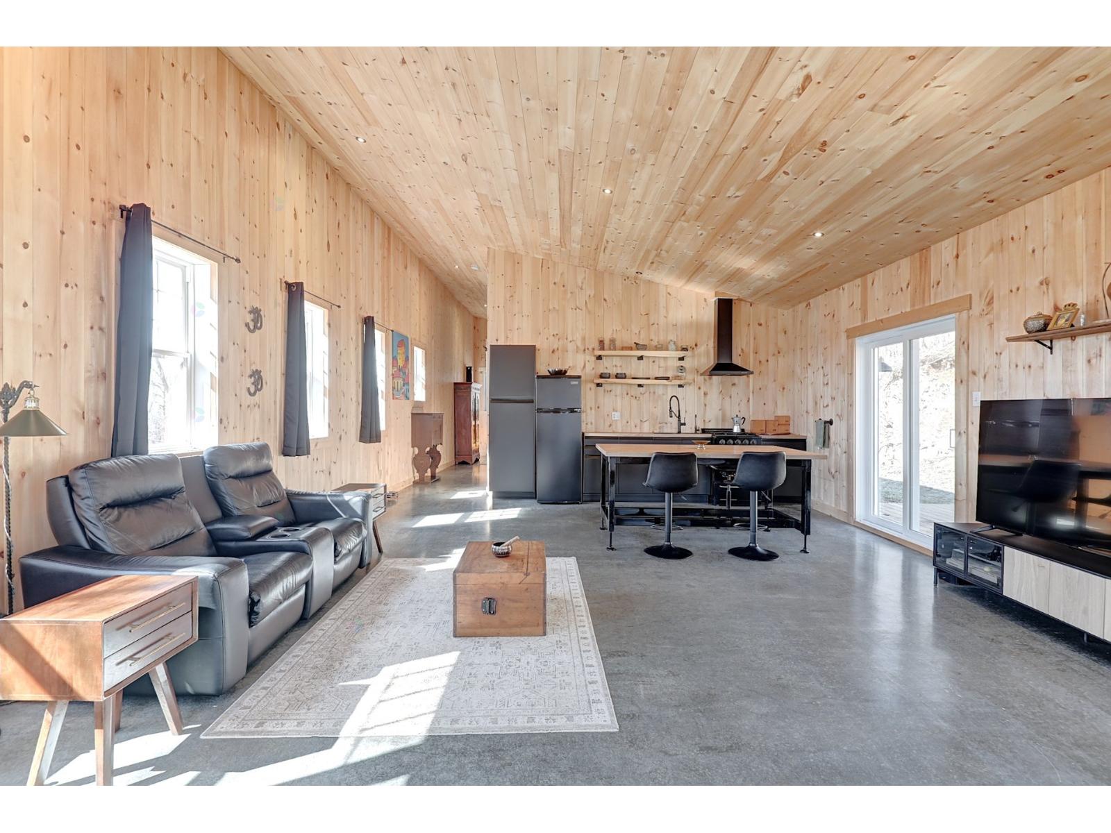 11 Rue Picotte Property Photo 8