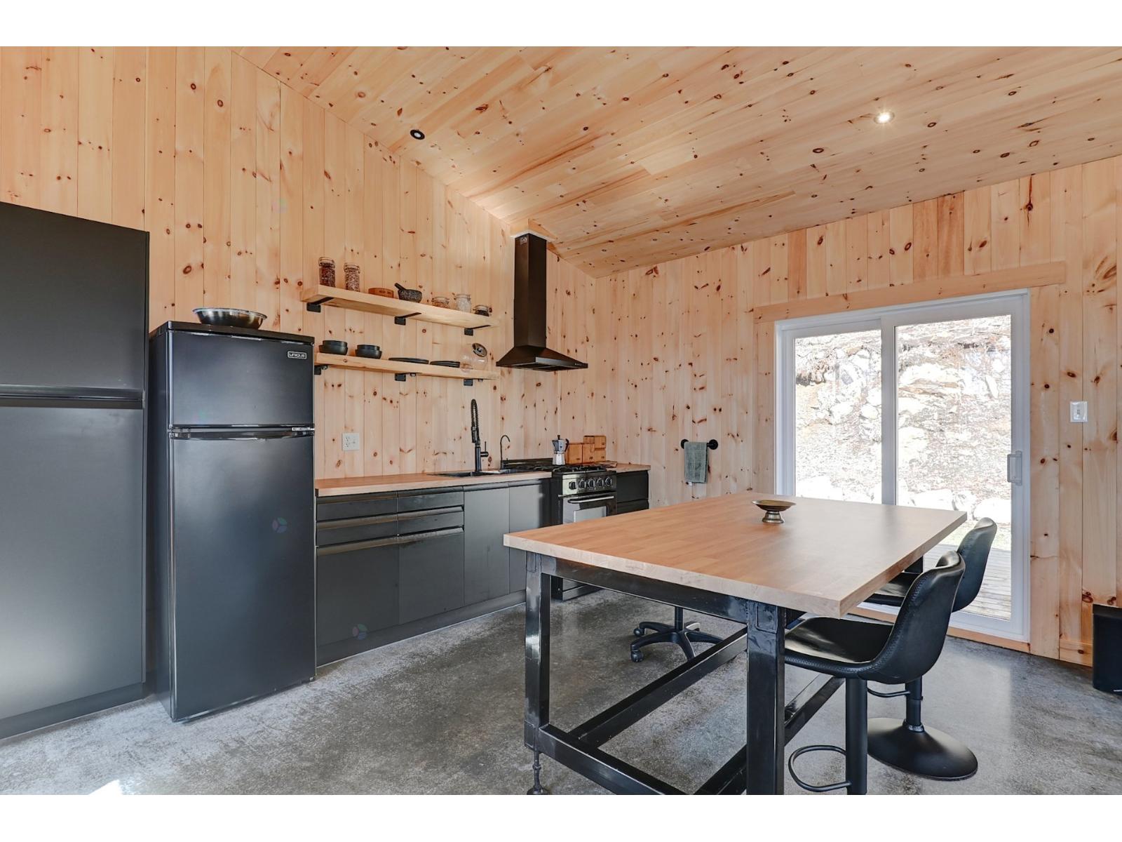 11 Rue Picotte Property Photo 10
