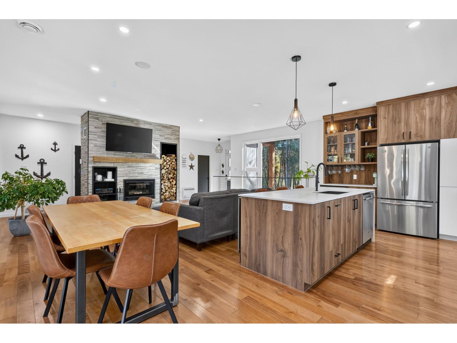 4572 Boul. Pontbriand Property Photo 11