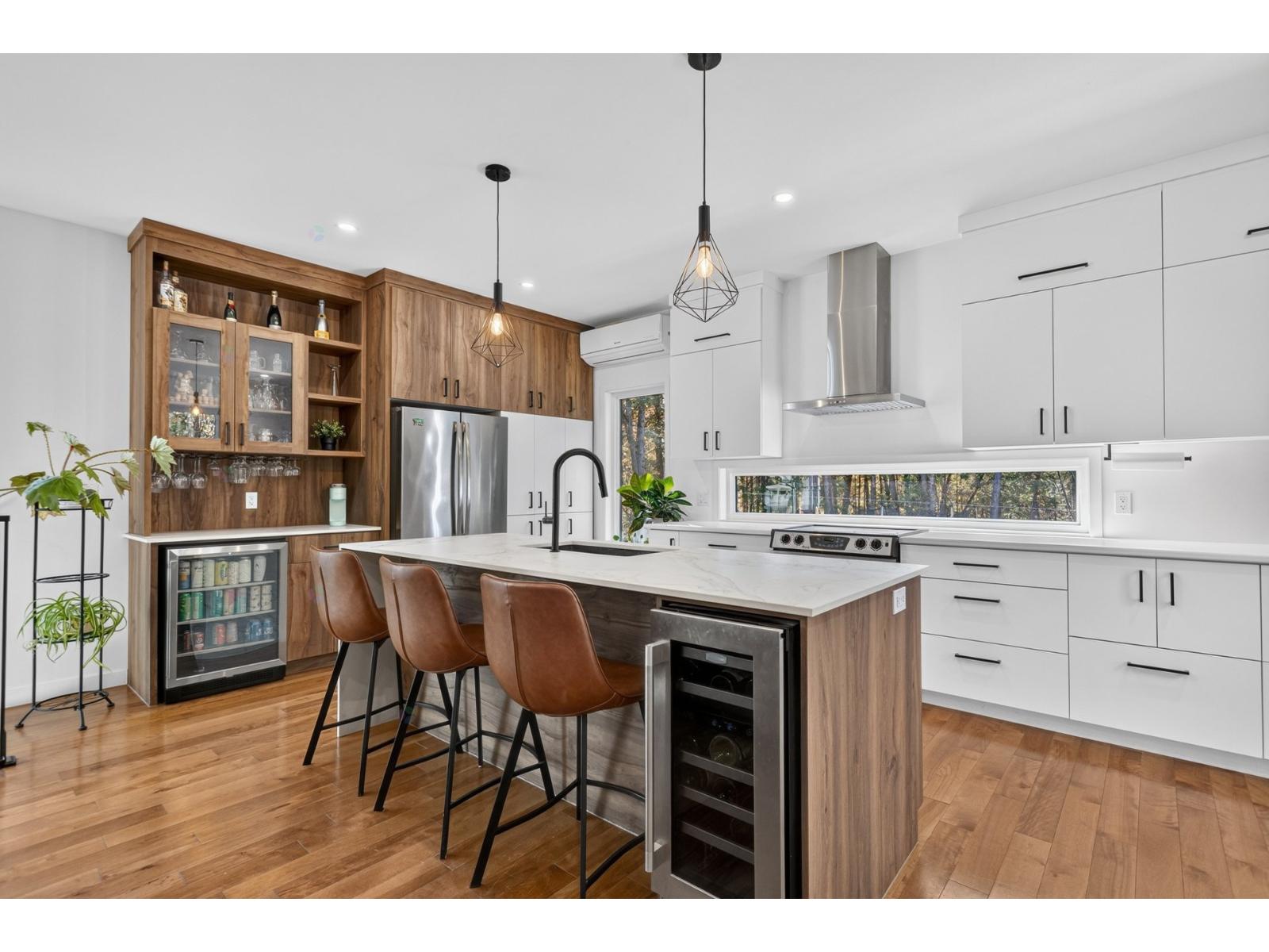 4572 Boul. Pontbriand Property Photo 13