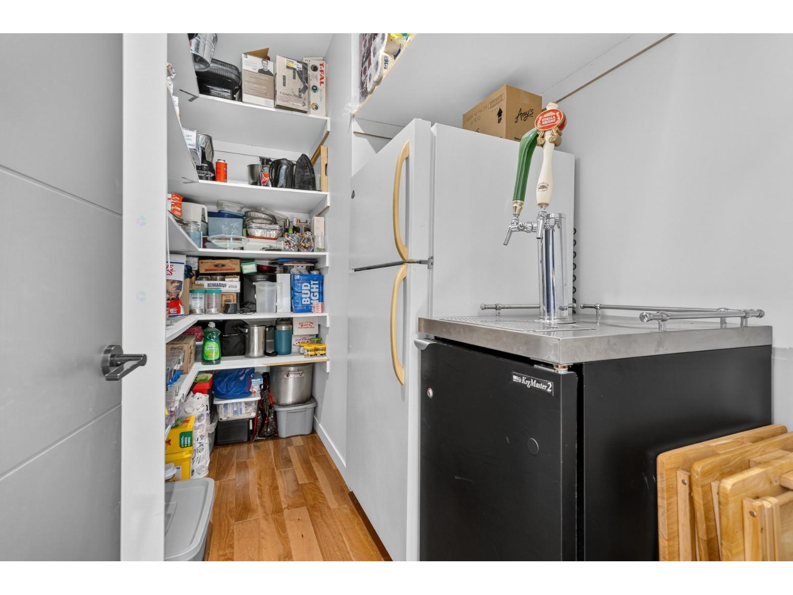 4572 Boul. Pontbriand Property Photo 17