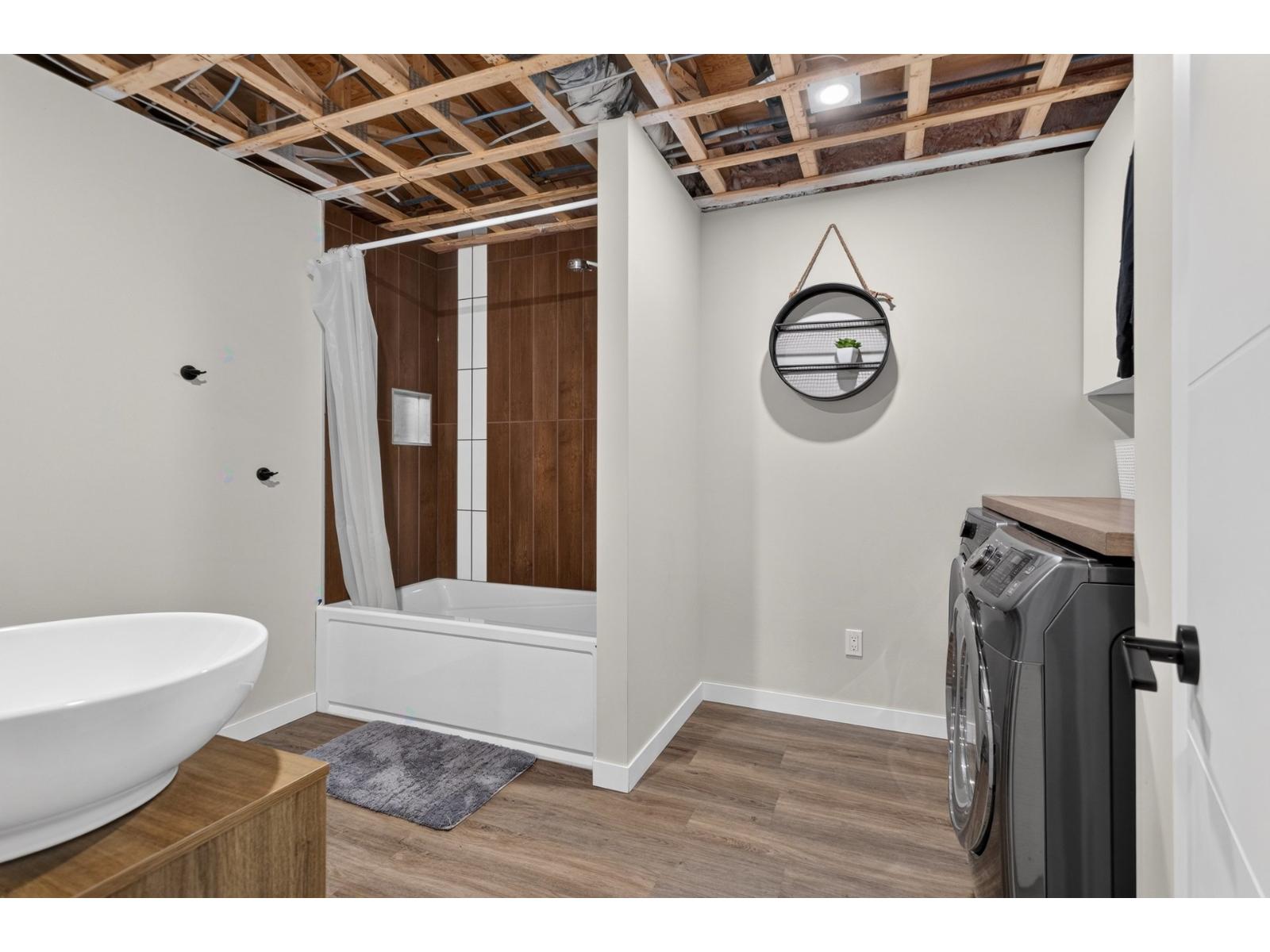 4572 Boul. Pontbriand Property Photo 33