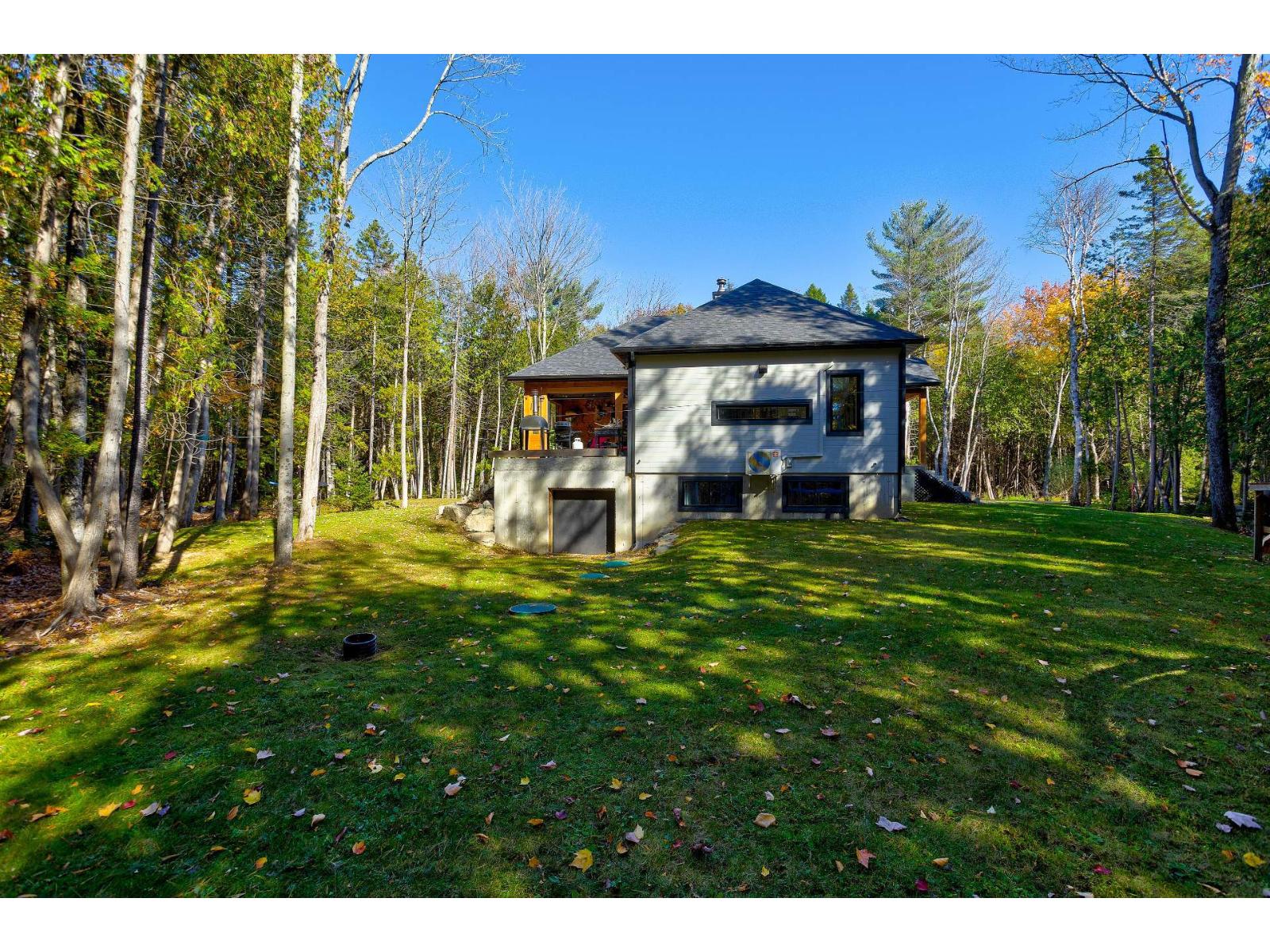 4572 Boul. Pontbriand Property Photo 42