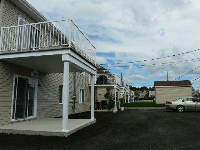 399 Av. De L'étang Property Photo 2