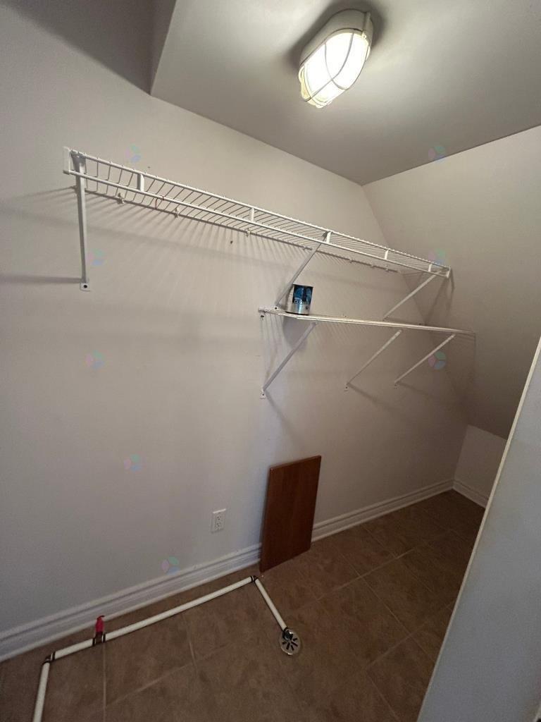 399 Av. De L'étang Property Photo 14