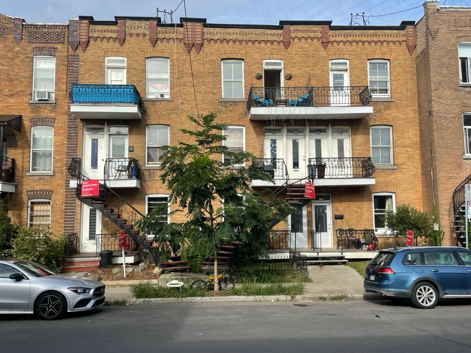 3707-3717 Rue Evelyn Property Photo 1
