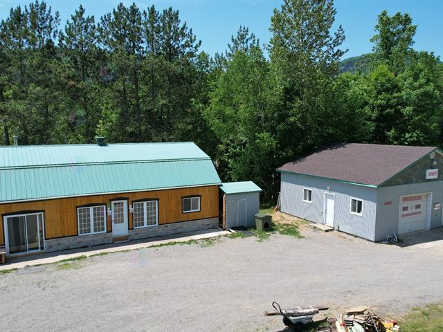 3567 Ch. Brassard Property Photo 2