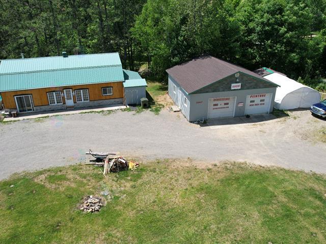 3567 Ch. Brassard Property Photo 4
