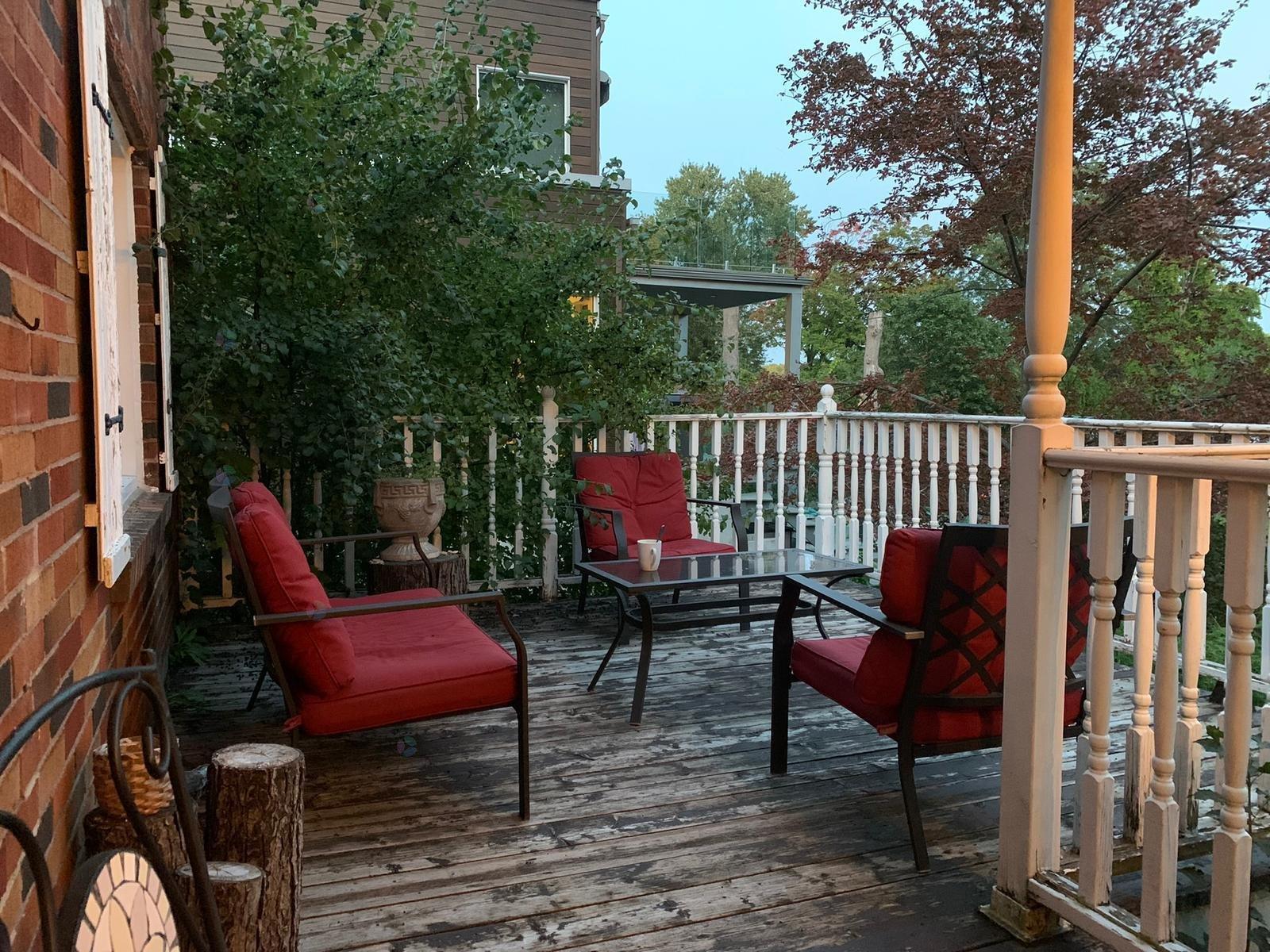 412 Boul. Des Prairies Property Photo 13