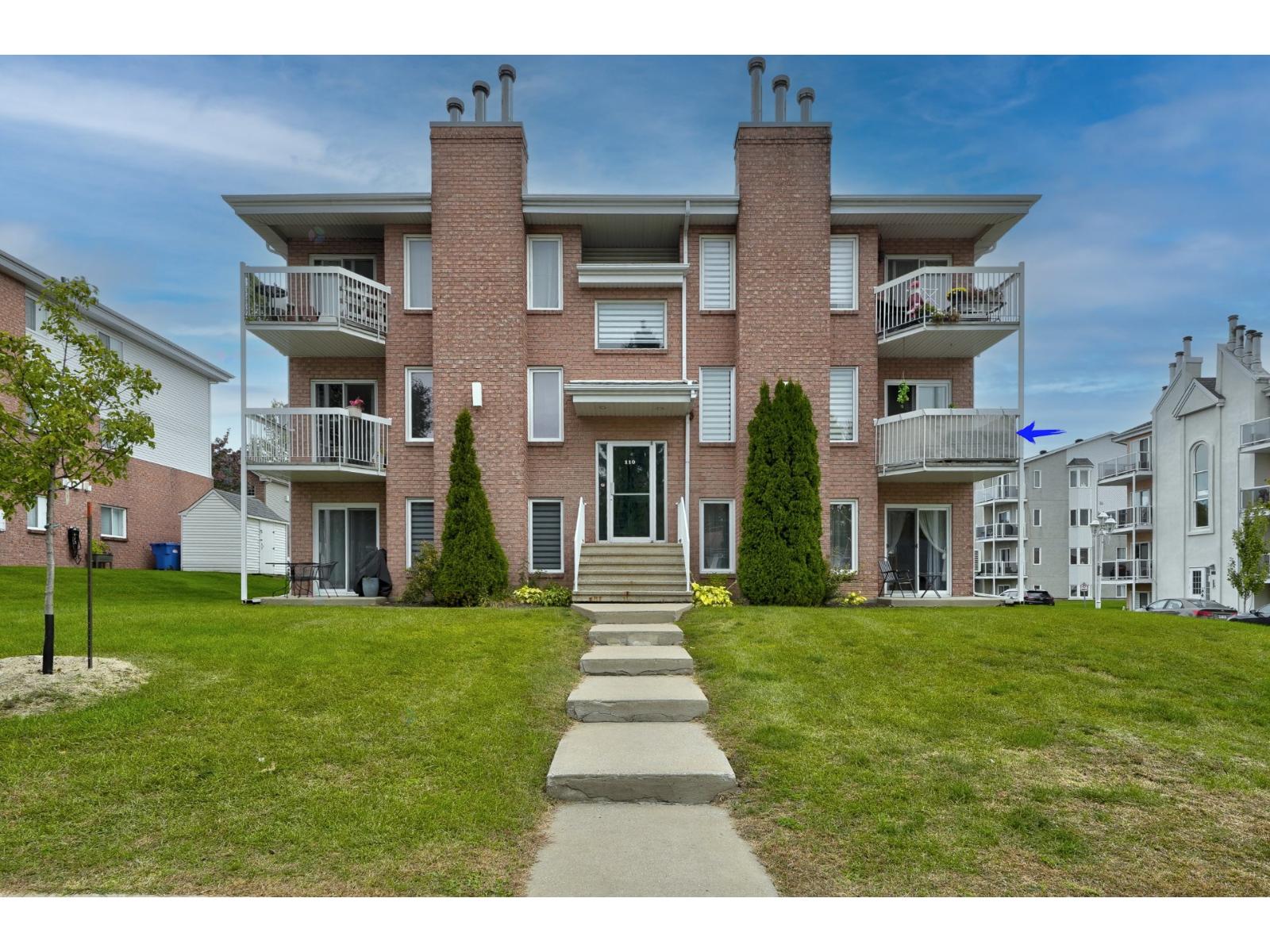 110 Rue Richelieu, #4 Property Photo 3