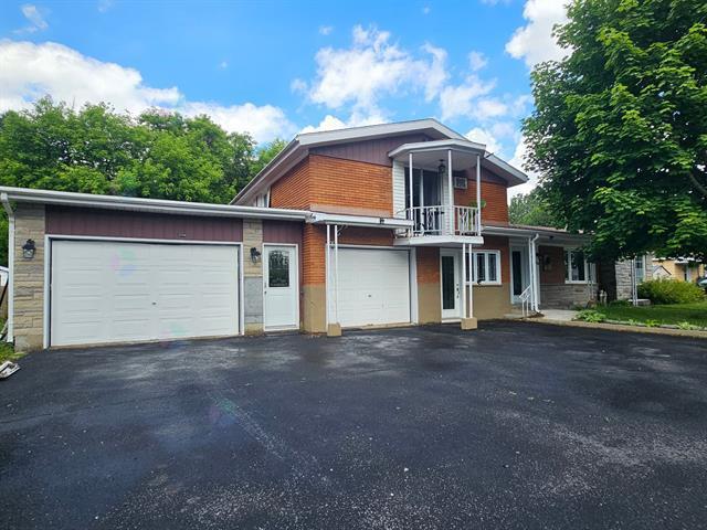 226 50e Rue O. Property Photo 1