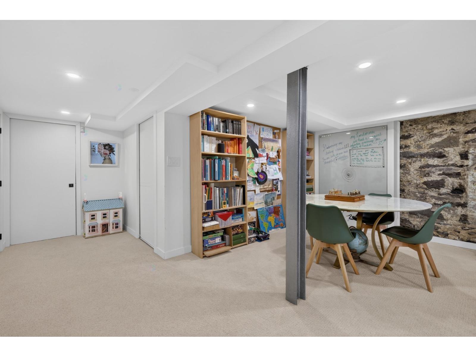 45 Prospect Street Property Photo 31
