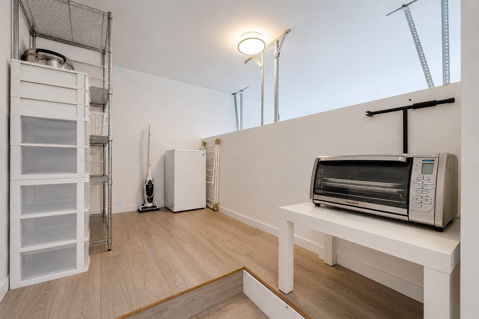 5070 Rue Quevillon Property Photo 4