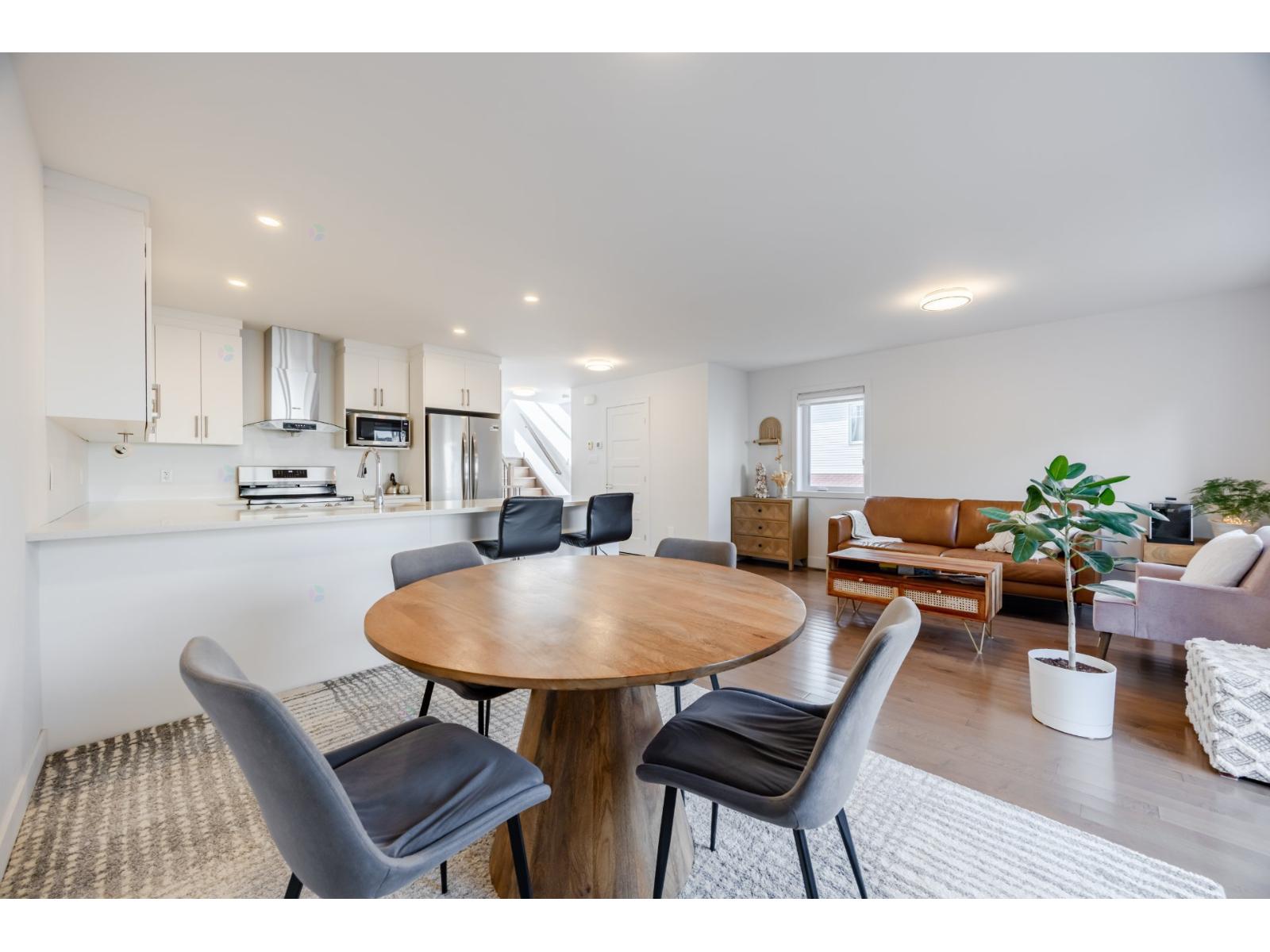 5070 Rue Quevillon Property Photo 13