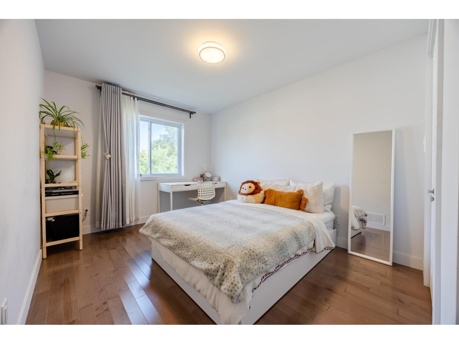 5070 Rue Quevillon Property Photo 32
