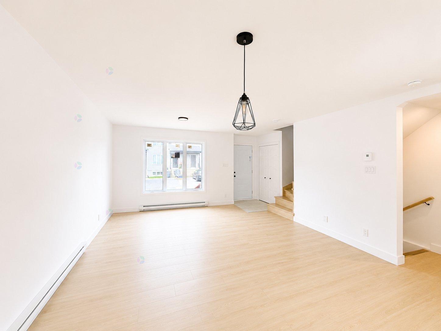 119 Av. Ste-cécile, #103 Property Photo 4