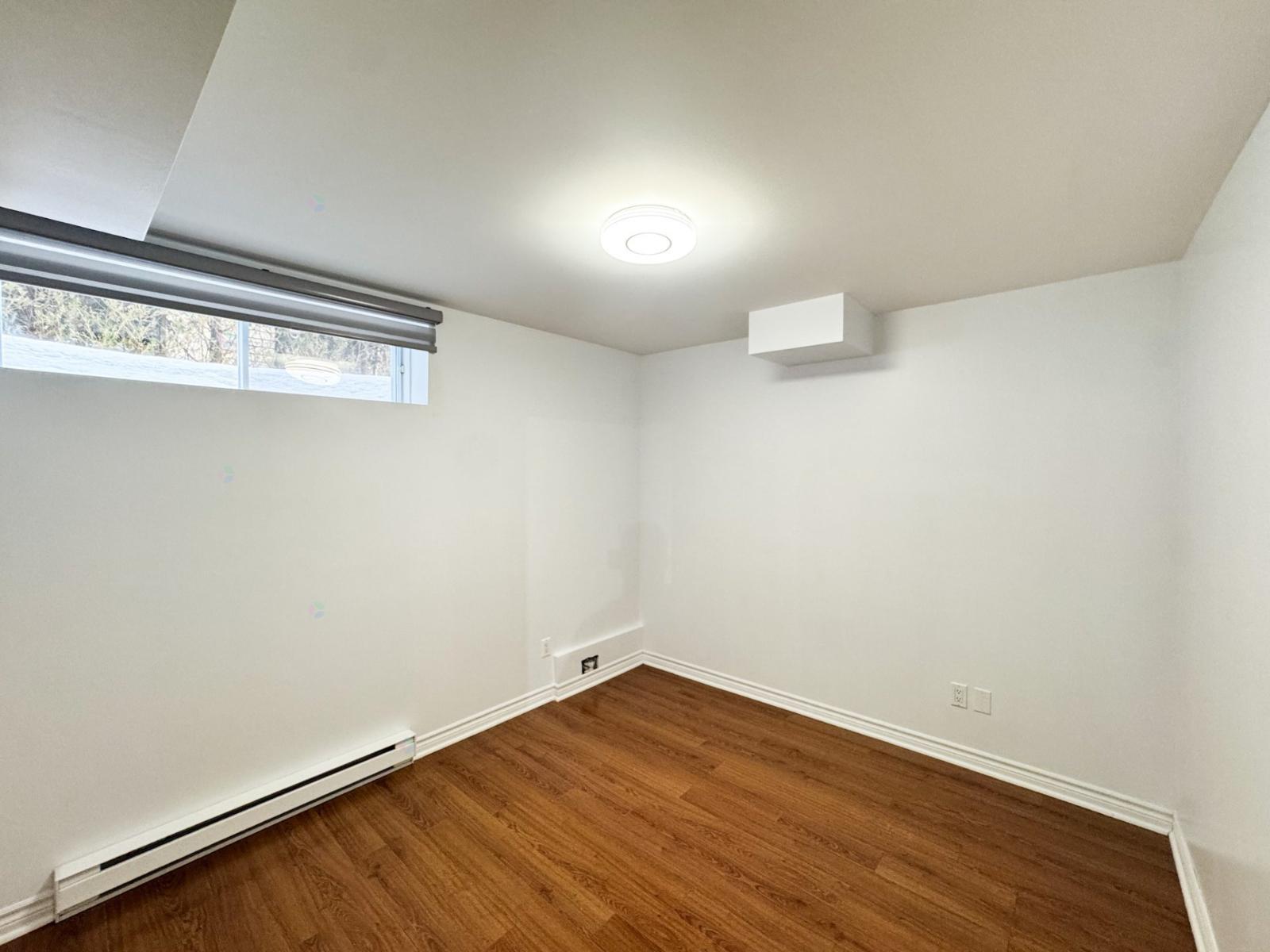 18 Av. Des Faucons Property Photo 12