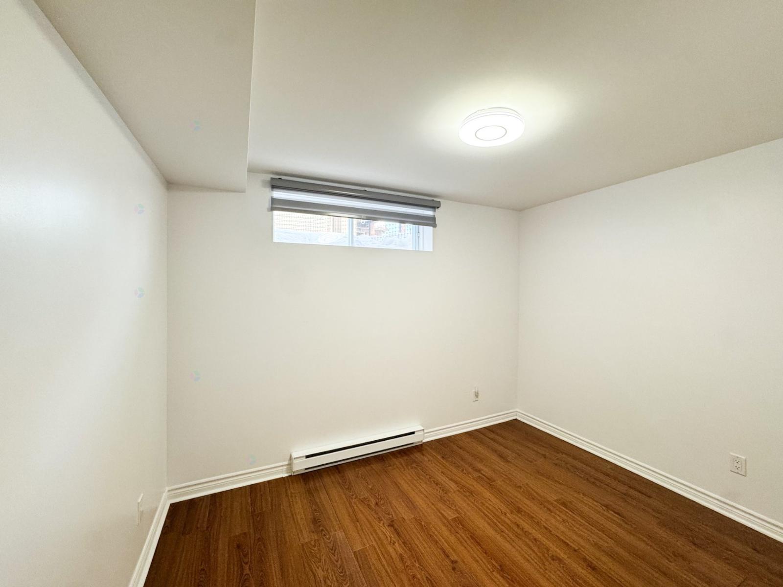 18 Av. Des Faucons Property Photo 13