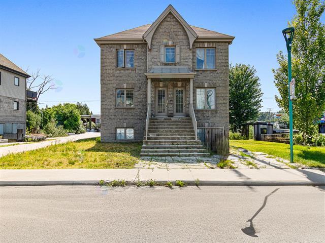 6100-6104 Rue Andrée-Maillet Property Photo 1