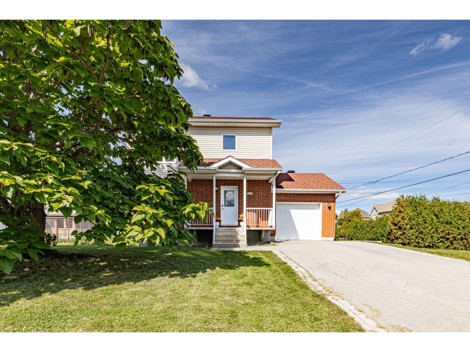 151 Rue Bissonnette Property Photo 4