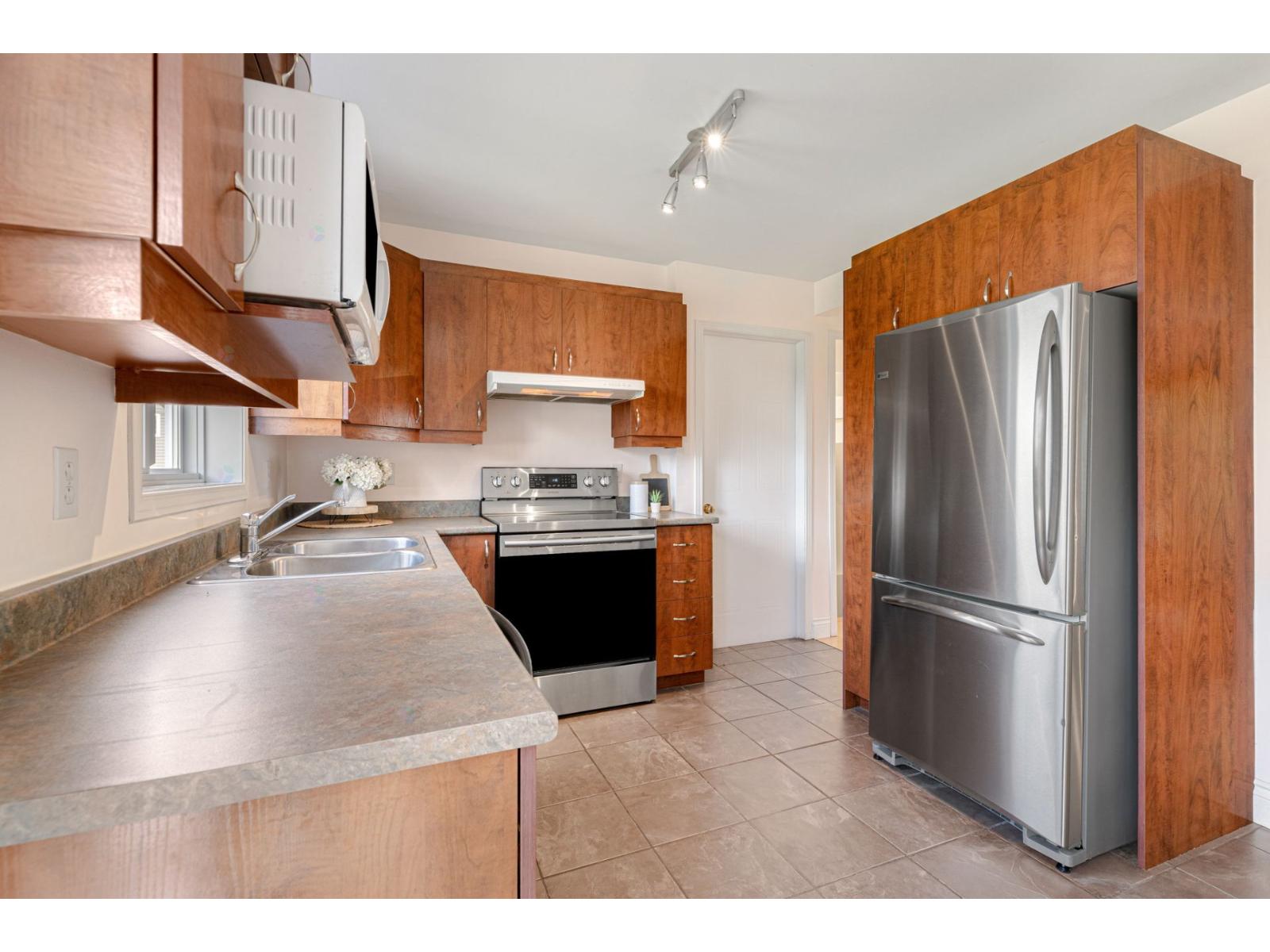 151 Rue Bissonnette Property Photo 16