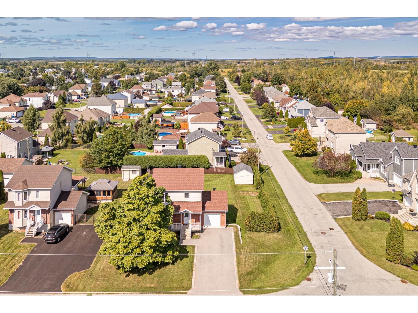 151 Rue Bissonnette Property Photo 37
