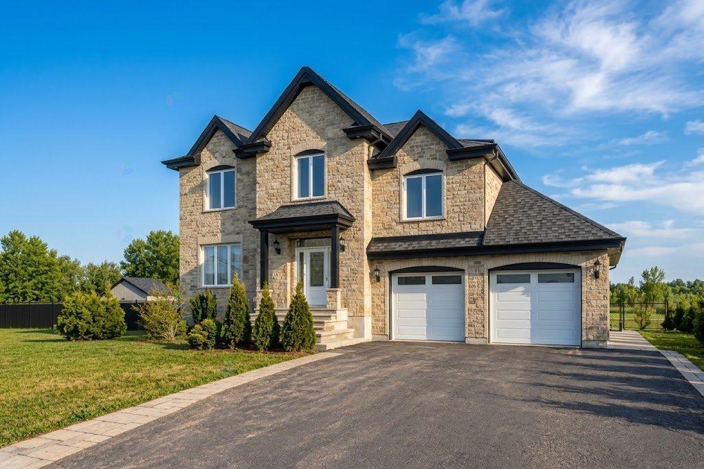 105 Rue Besner
