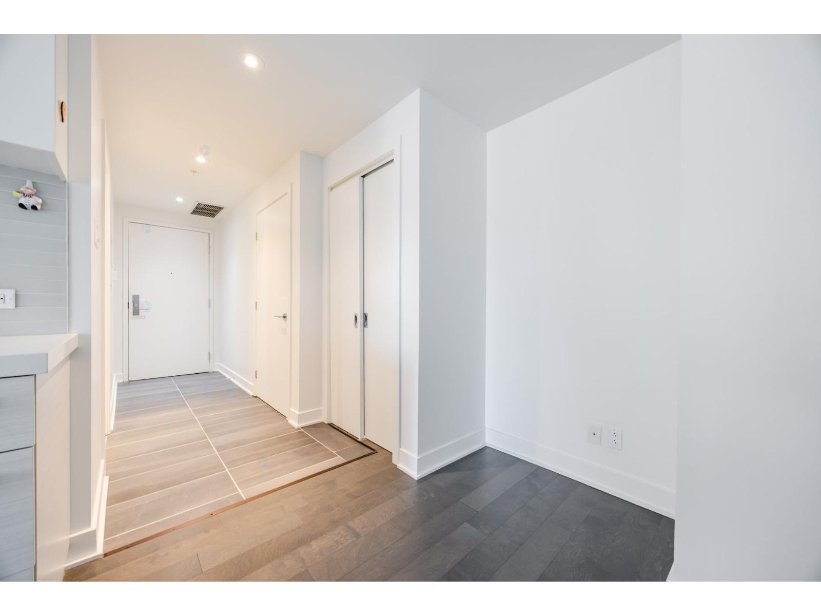 1050 Rue Drummond, #1206 Property Photo 2