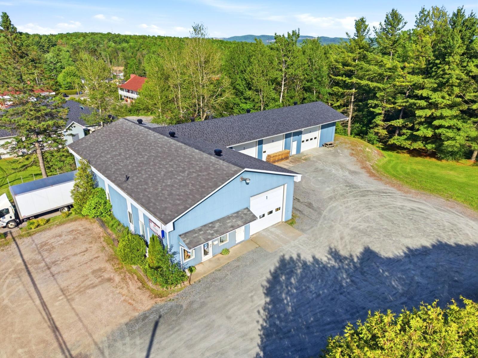 6538z Boul. Bourque Property Photo 6