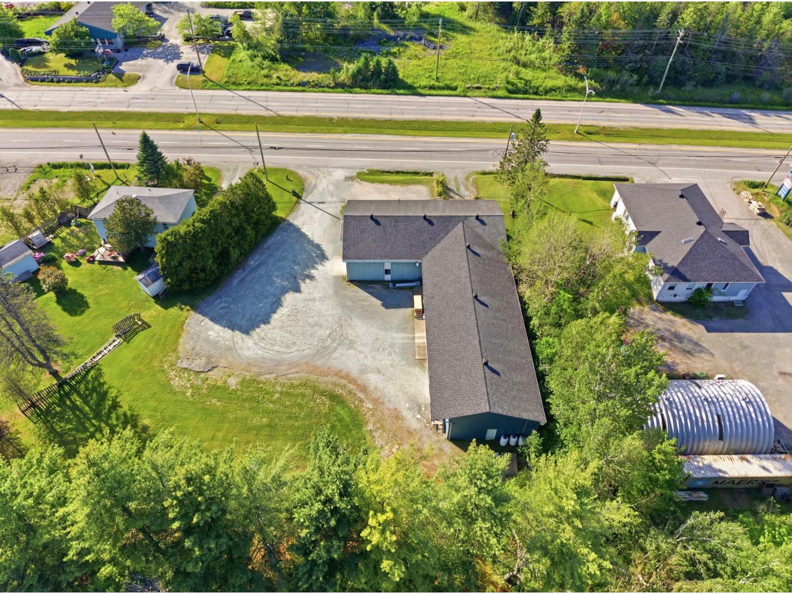 6538z Boul. Bourque Property Photo 8