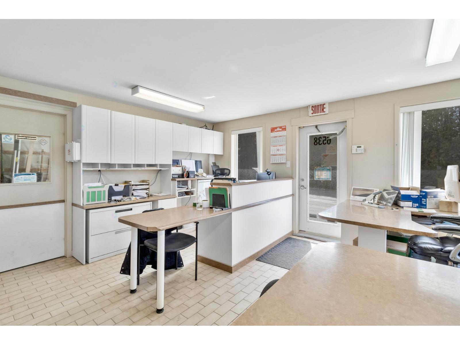 6538z Boul. Bourque Property Photo 12