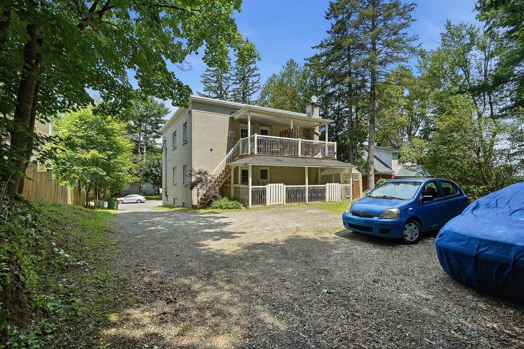 1338-1340 Rue Prospect Property Photo 4