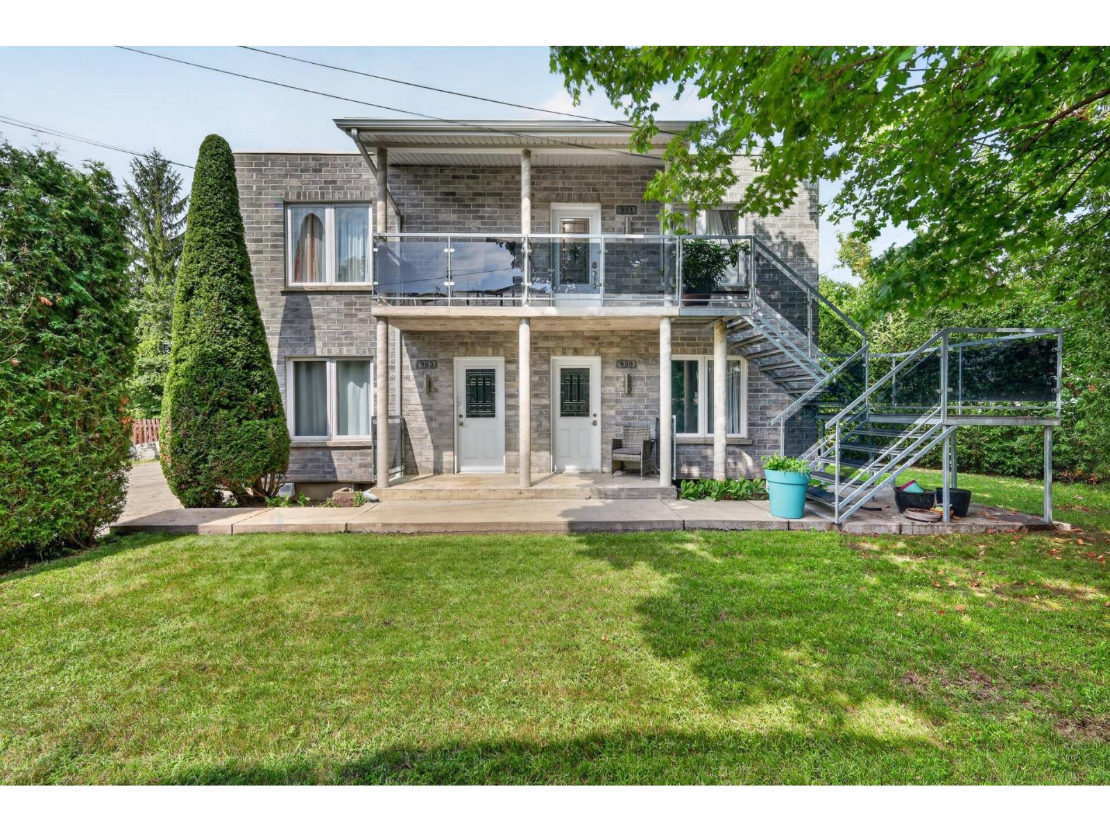 951-963 Rue Cardin Property Photo 1