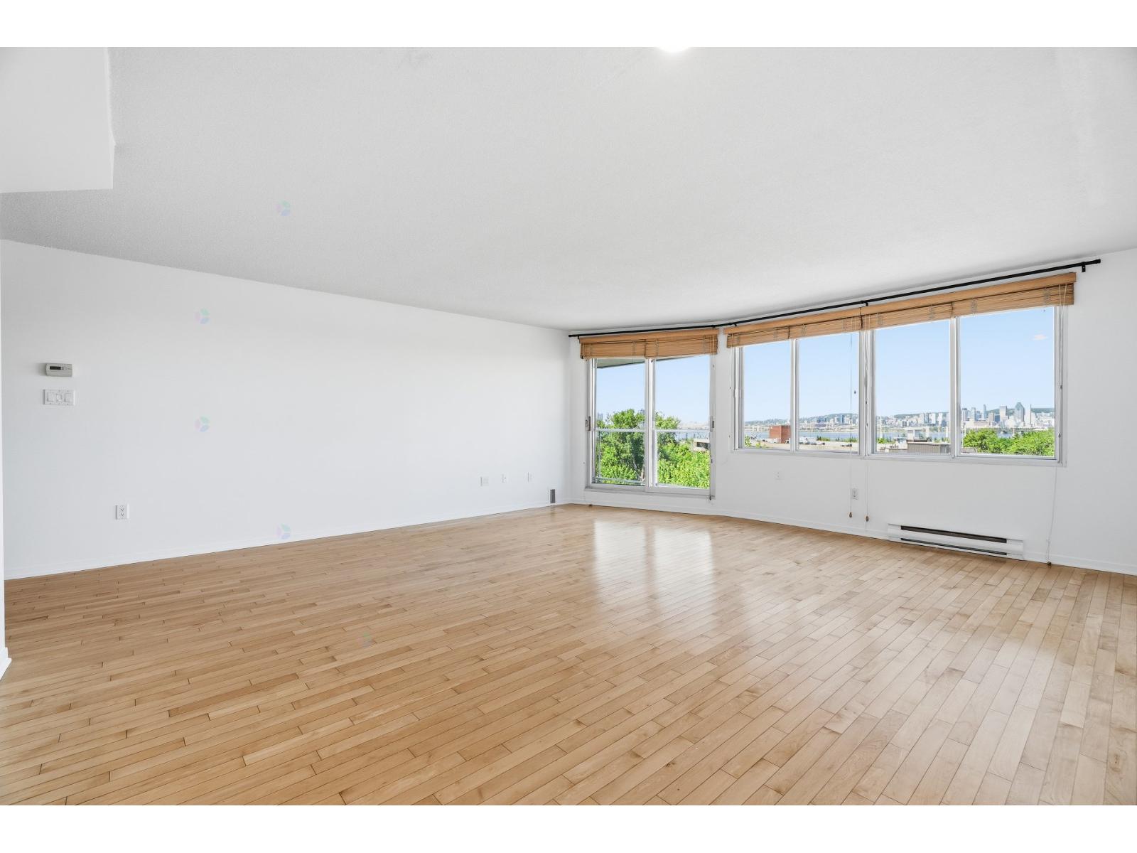 8 Rue Riverside, #1006 Property Photo 14
