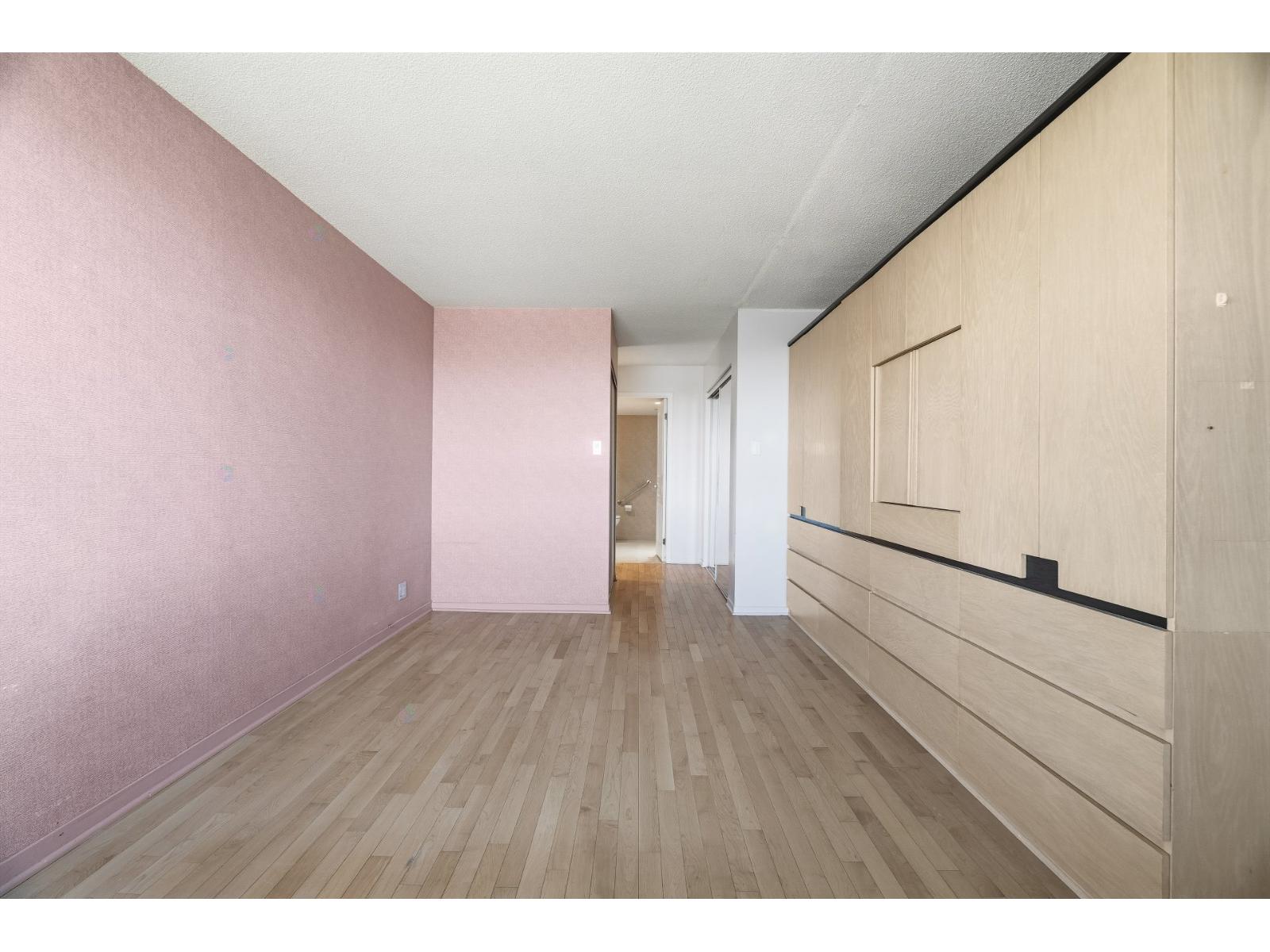 8 Rue Riverside, #1006 Property Photo 16