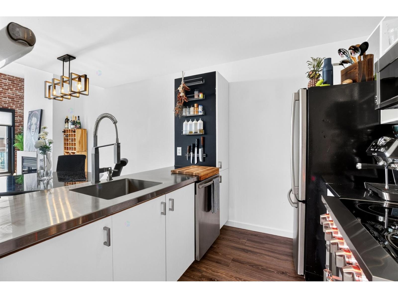 3384 Rue Dalbé-viau Property Photo 13