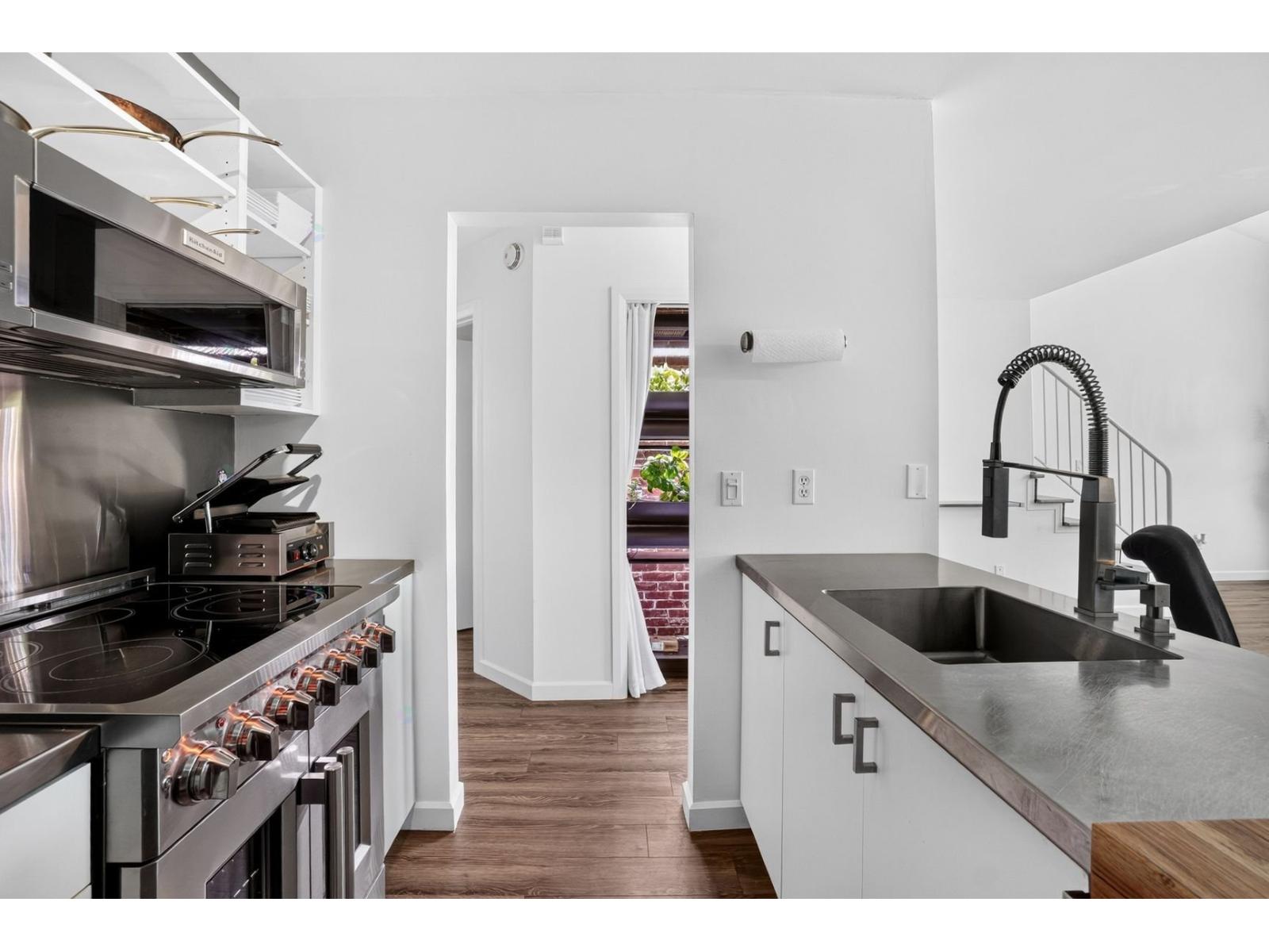 3384 Rue Dalbé-viau Property Photo 14