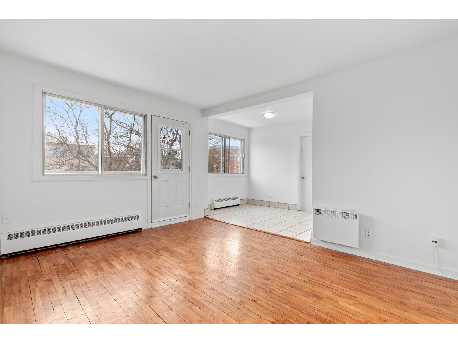 2185 Boul. Henri-bourassa E., #304 Property Photo 1