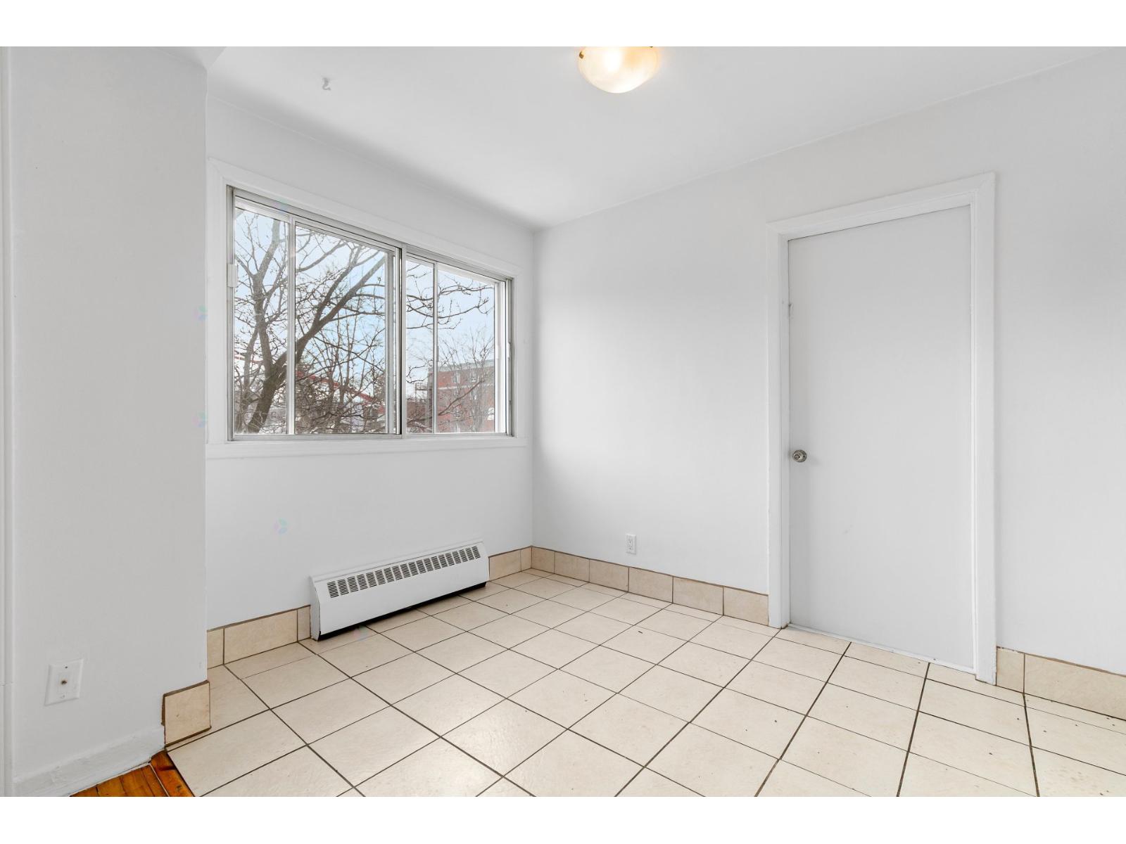 2185 Boul. Henri-bourassa E., #304 Property Photo 3