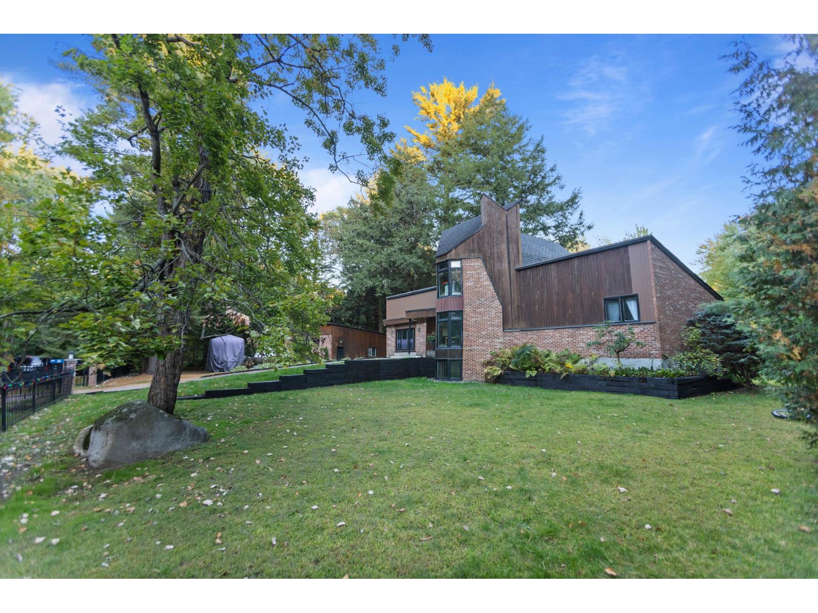 34 Rue Sunset Property Photo 1