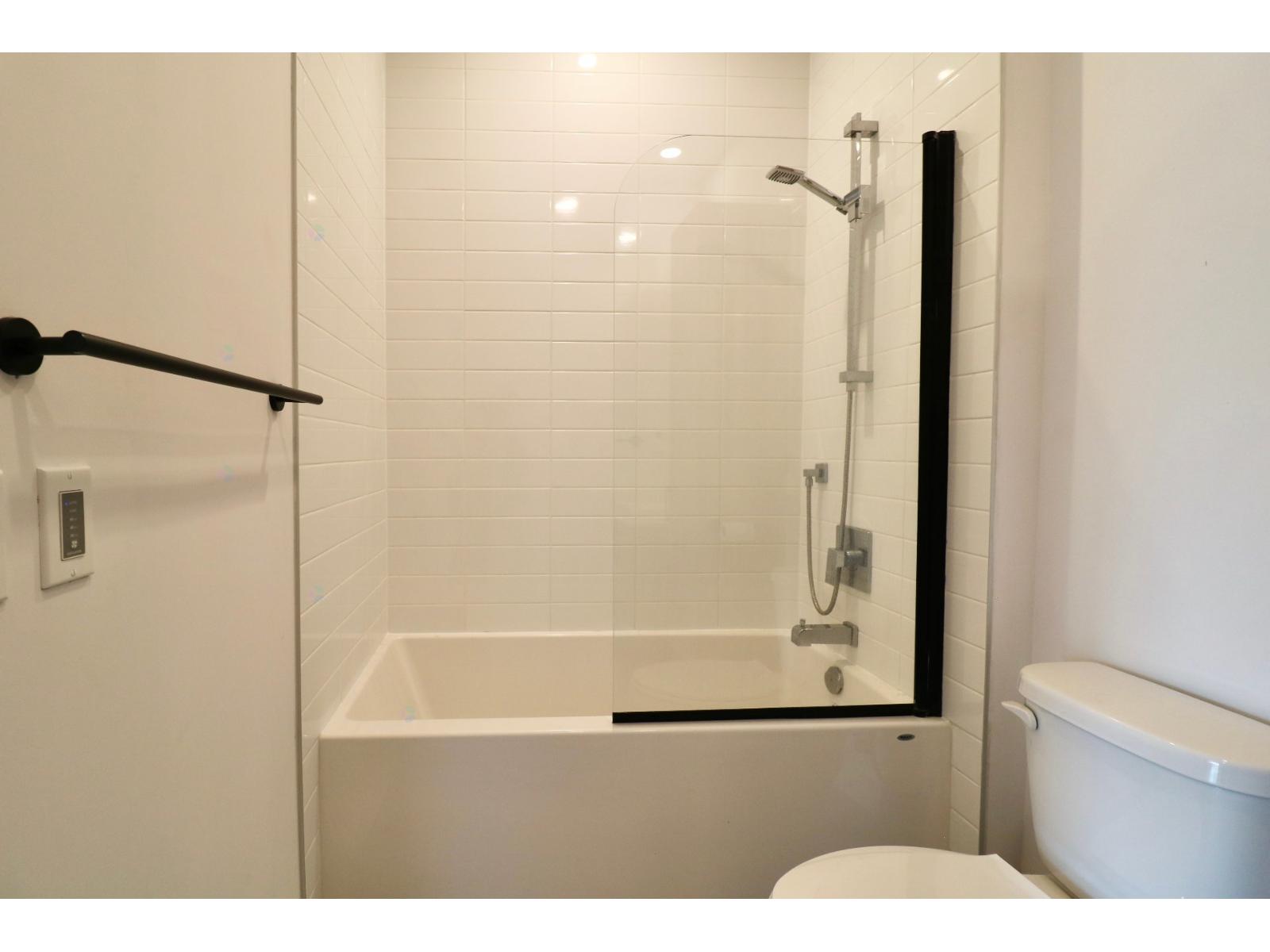 260 Rue Émond, #406 Property Photo 16