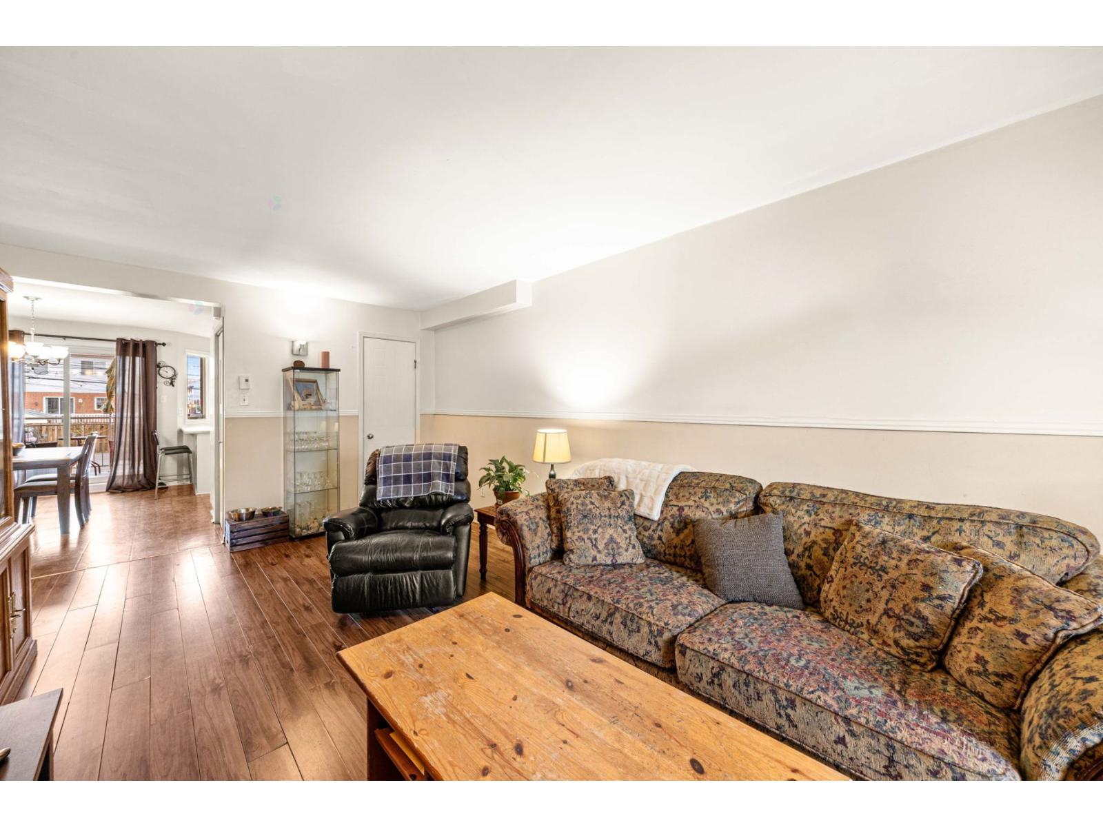 14671 Rue Sherbrooke E. Property Photo 5