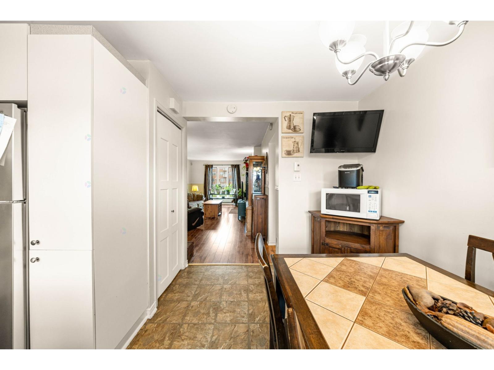 14671 Rue Sherbrooke E. Property Photo 11
